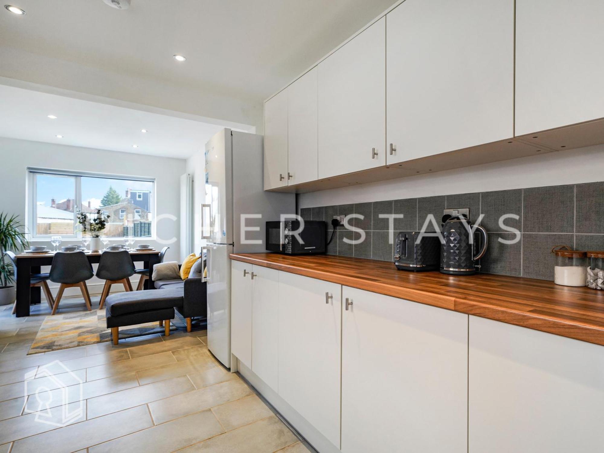 Watford Large 5Br Home - Contractors & Families 외부 사진